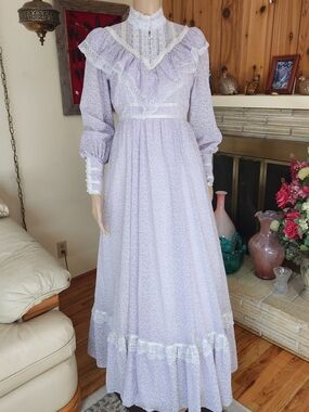 ✨ Dreamy Vintage 70s Lavender Gunne Sax Prairie Dress ✨